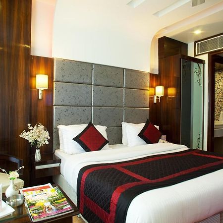 Hotel Delhi 55 -City Center Neu-Delhi Exterior foto