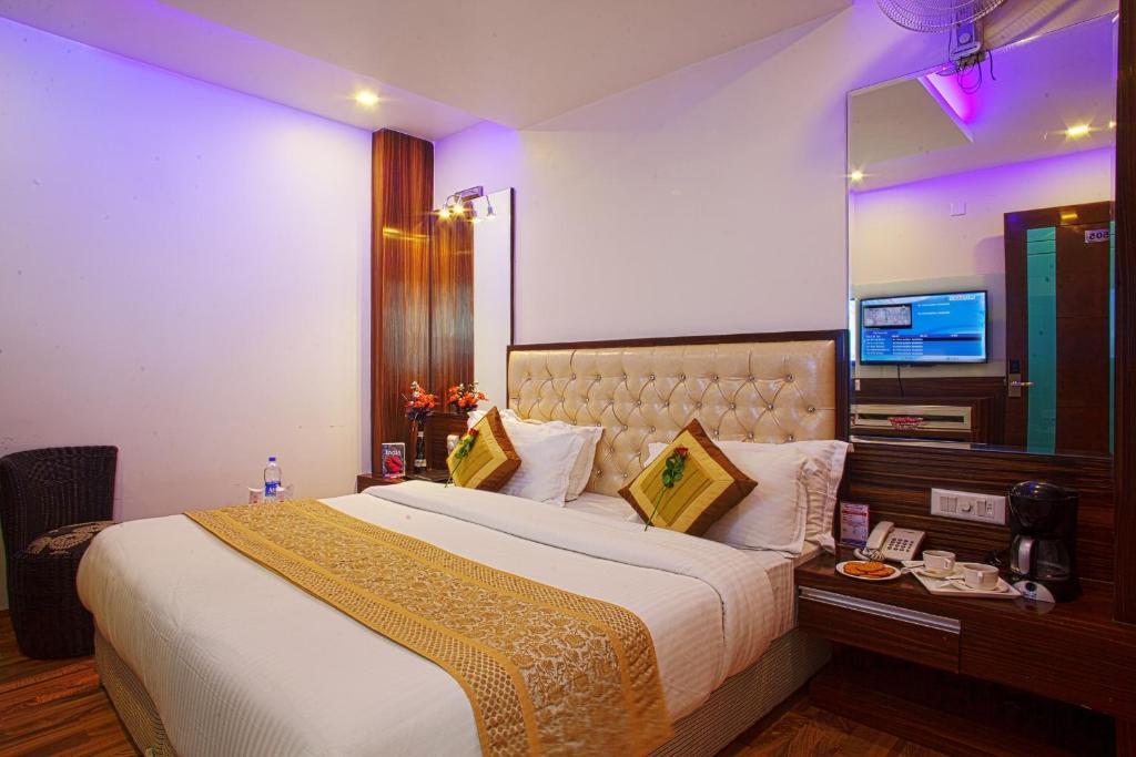 Hotel Delhi 55 -City Center Neu-Delhi Zimmer foto